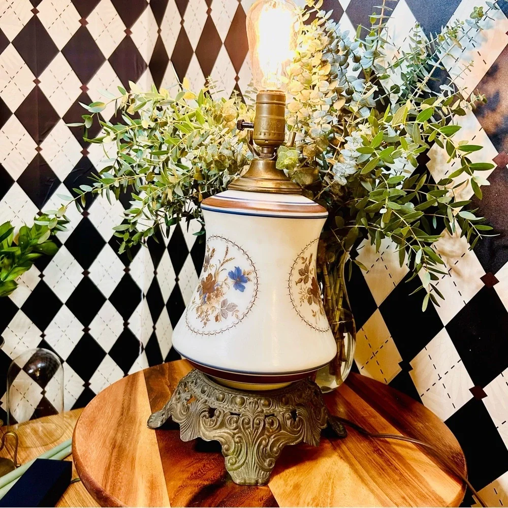 Vintage Quoizel Hurricane Lamp‎ “Abigail Adams”– Revived Edison-Style